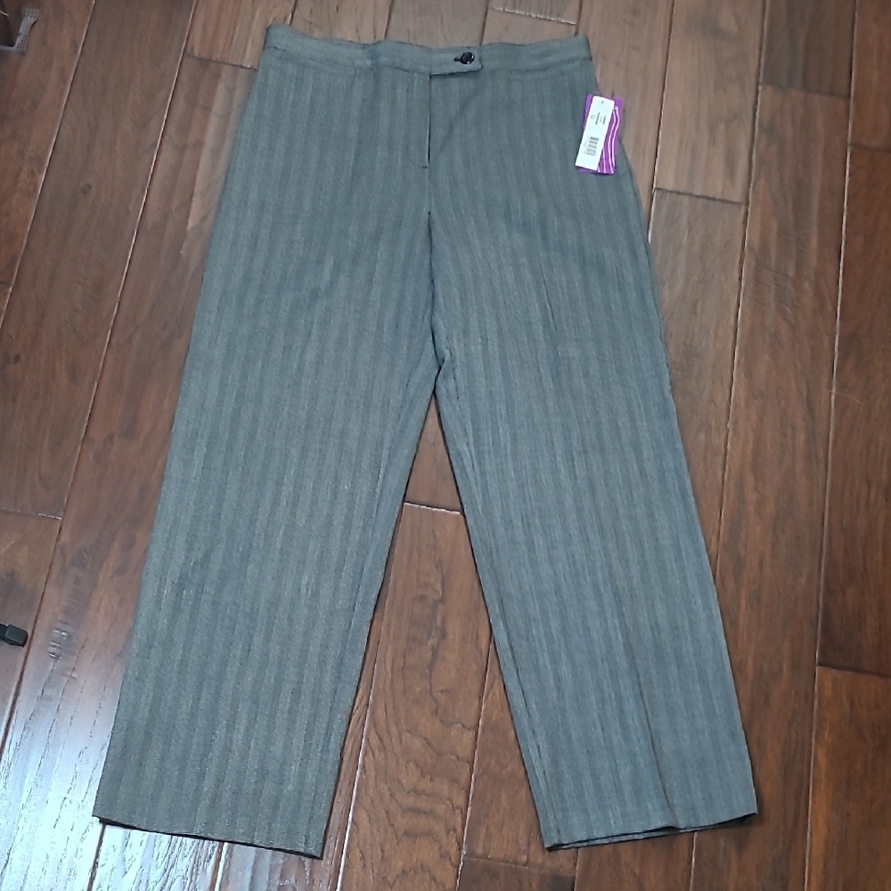 NWT Kim Rogers Black/Gray Patterned Trousers size 16